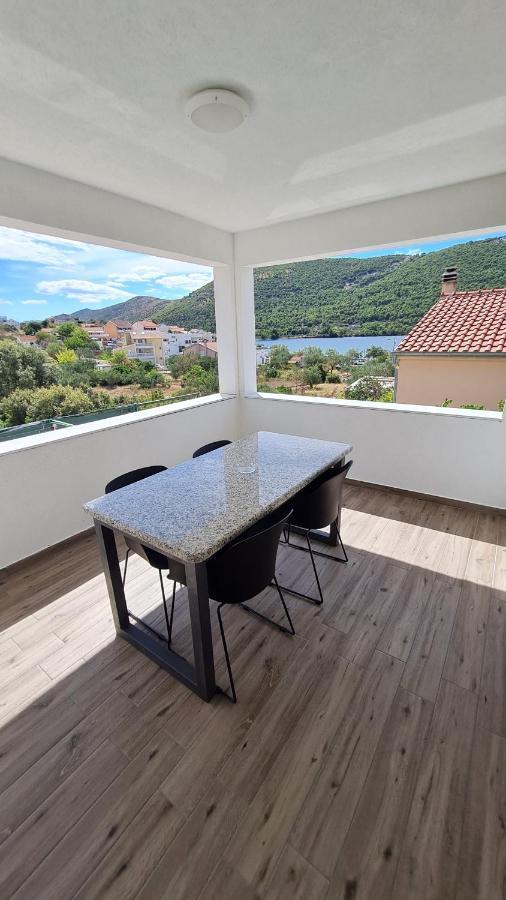 Apartmani Mlinar - One Bedroom Apartment With Seaview Гребастика Экстерьер фото